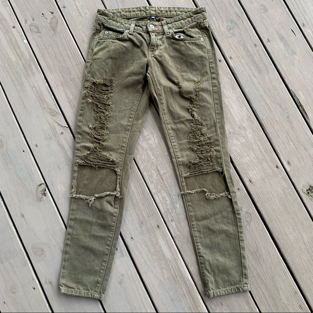 NWOT Carmar Distressed Army Green Jean